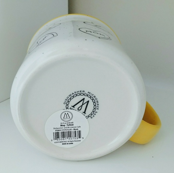 Meritage Yellow Speckled Candy Hearts MOM mug - Picture 3 of 3